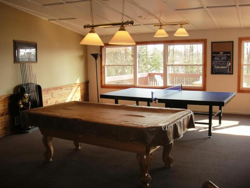 Hiawatha Lodge Inn Eagle River Buitenkant foto